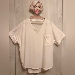 White oversized t-shirt